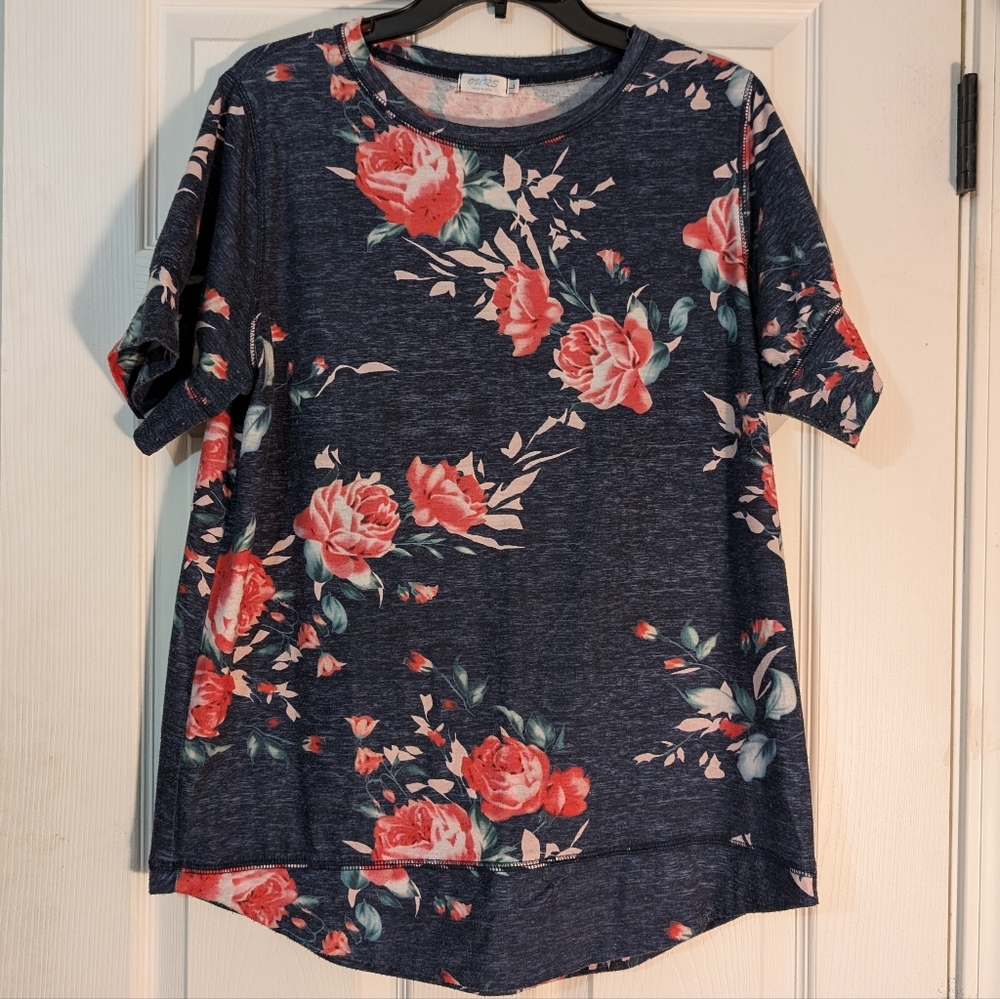 OURS  Brand Floral Short Sleeve Top Size L